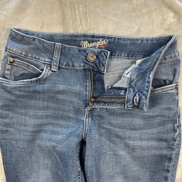 Wrangler Womens Boot Cut Jeans Embroidered Medium Wash Denim Size 7x36 - Picture 4 of 12